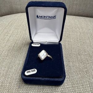 Montana Silversmiths Sterling White Buffalo Stone Ring